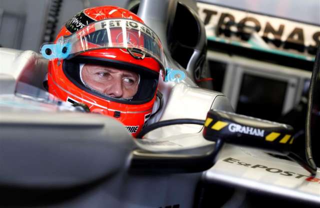 Ki bírja tovább: Schumacher vagy Loeb?