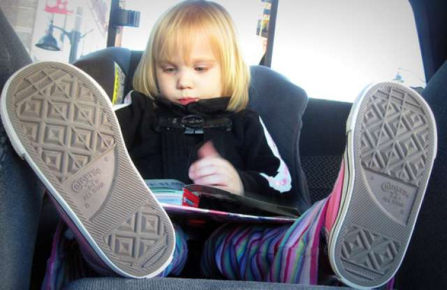 Hasznos tanácsok kisgyermekkel utazóknak