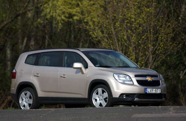Olcsó, de torkos expresszbusz - Chevy Orlando teszt