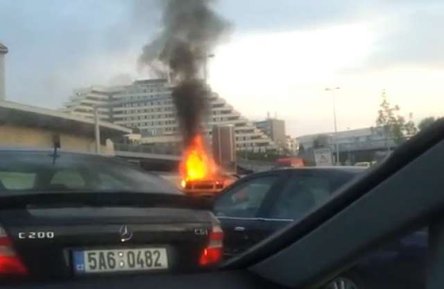 A szomszédban égett le egy Lamborghini Gallardo