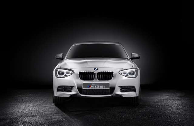 100 km/óra 4,9 s alatt, tanulmányból gyártásba egy hét alatt