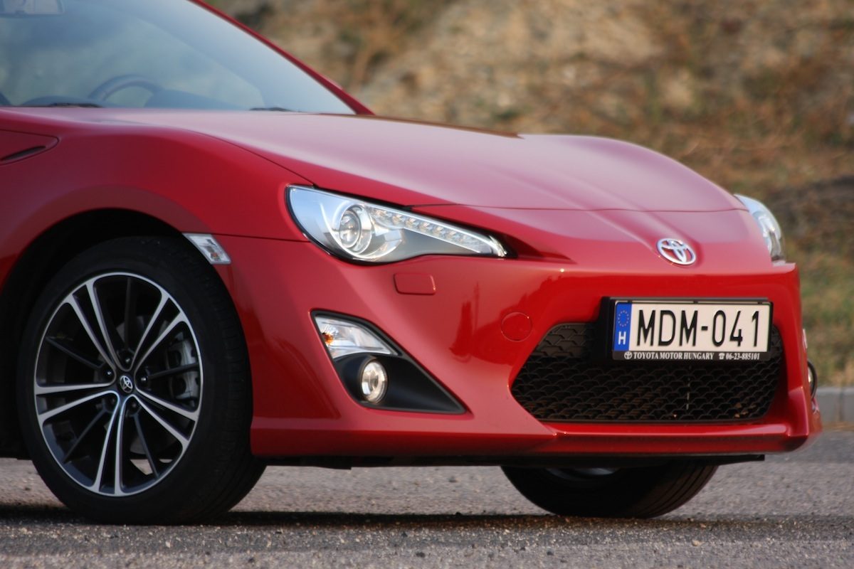 TOYOTA GT86