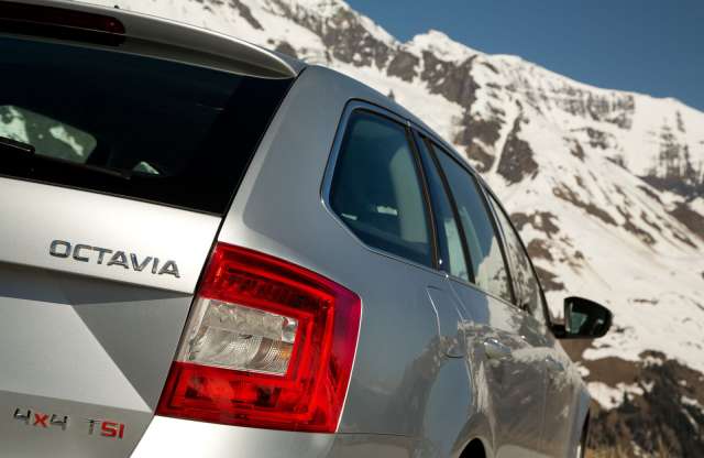 Összkerékhajtással is bemutatkozott az új Skoda Octavia