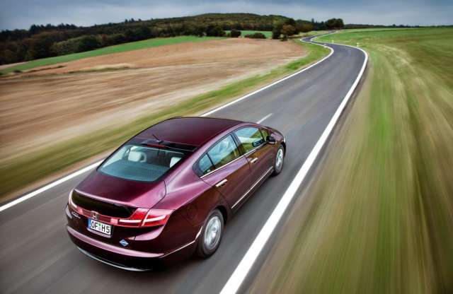 Közösen építi a jövő hajtását a GM és a Honda