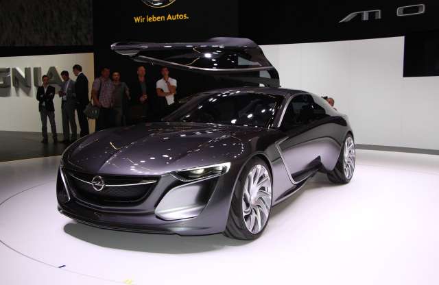 Opel-újdonságok a Frankfurti Autószalonról