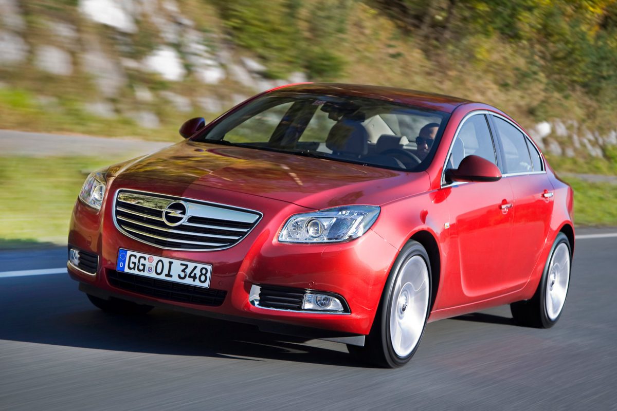 OPEL INSIGNIA