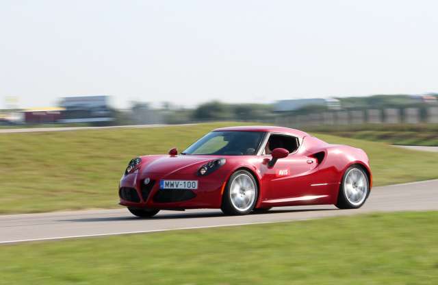 Elérhető szupergép: Alfa 4C bérautóként