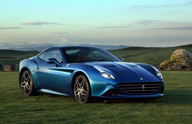 Új belépőmodell érkezik a Ferrarinál