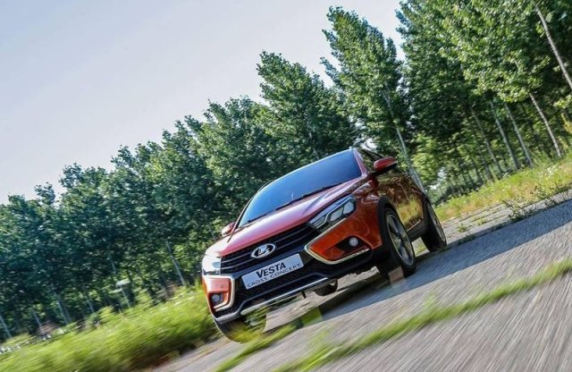 Lada Vesta Cross - dögös koncepció Moszkvából