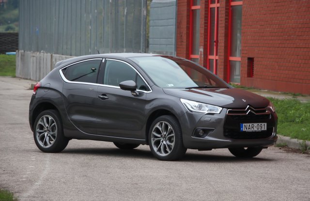 A szó, amit többé nem mondunk ki - Citroën DS4 teszt
