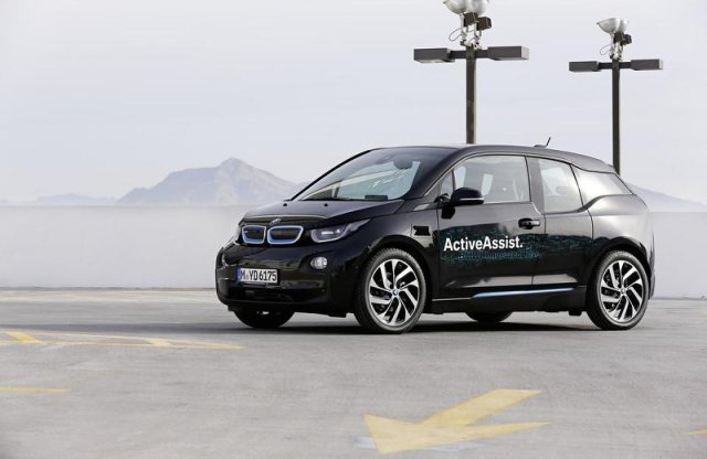 Önjáró i3-mal ünnepel a BMW