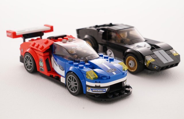 Le Mans-győztes Ford GT-k LEGO kockákból