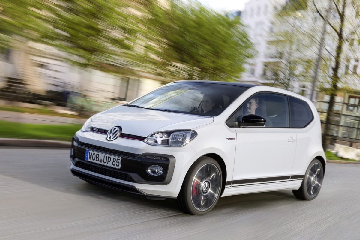 VOLKSWAGEN UP