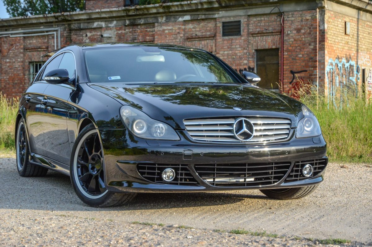 MERCEDES-BENZ CLS 500