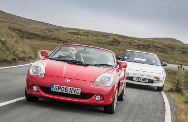 Újra lesz Toyota MR2?!