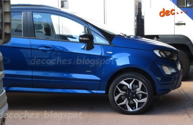 ST-Line kivitelt kap a frissített Ford EcoSport