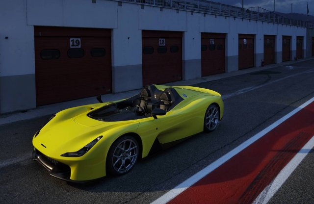 Átalakítható tetővel érkezett a Dallara sportkocsija