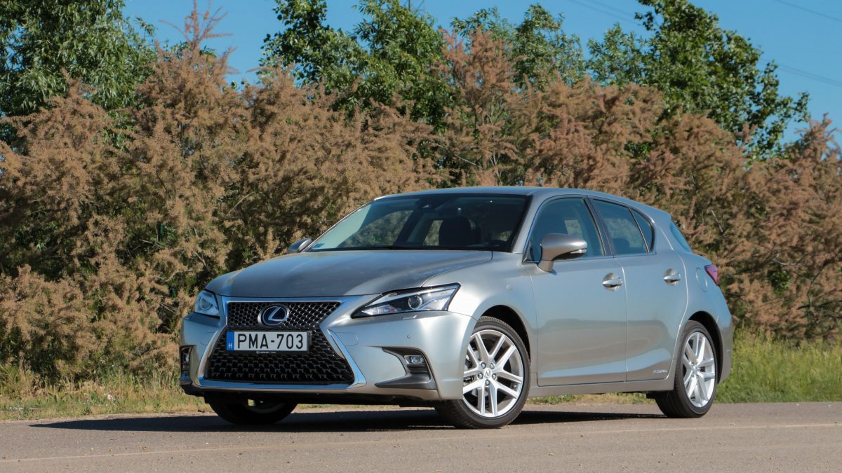 LEXUS CT