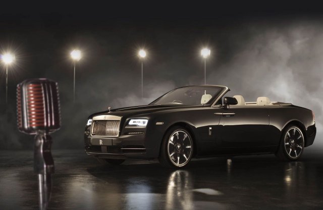 Hallgasd meg a Rolls-Royce Dawn dallamait!