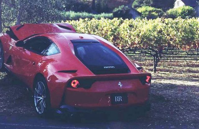 Luxusautók törték össze magukat a Napa-völgyben