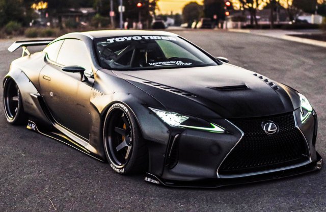 Mad Max és Dominic Toretto tuti összeveszne ezen a Lexuson