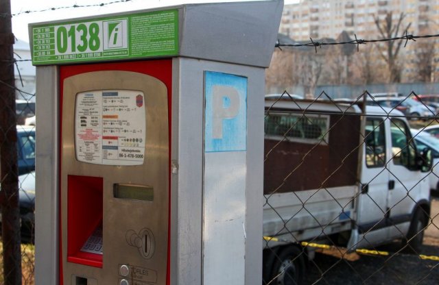 Hétfőtől az egész országban ingyenes a parkolás