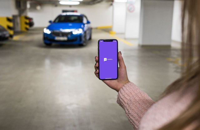 Már parkolni is érintésmentesen szeretnénk