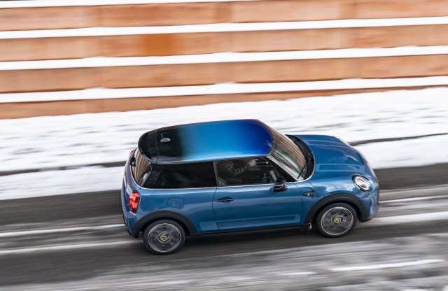 A magas emberek fognak elámulni a villany-Mini különkiadásától