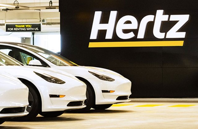 Százezer Teslát vásárol a Hertz autókölcsönző