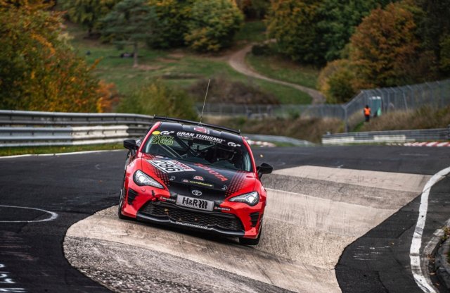 Német sorozatban nyertek a magyar versenyzők