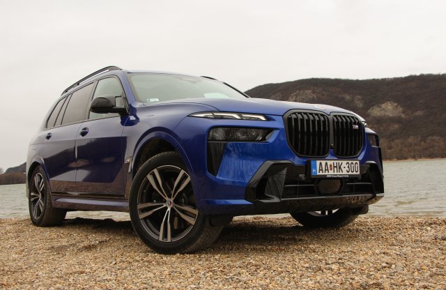 Hedonizmus a javából! BMW X7 M60i teszt