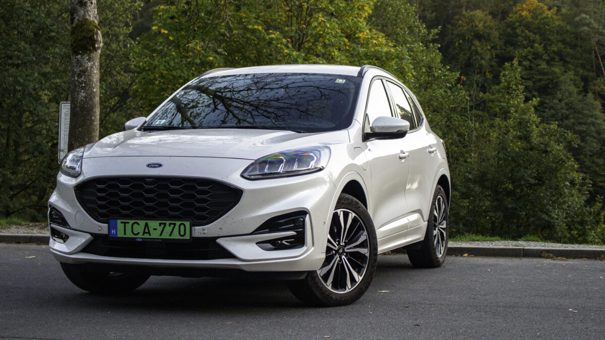 FORD KUGA