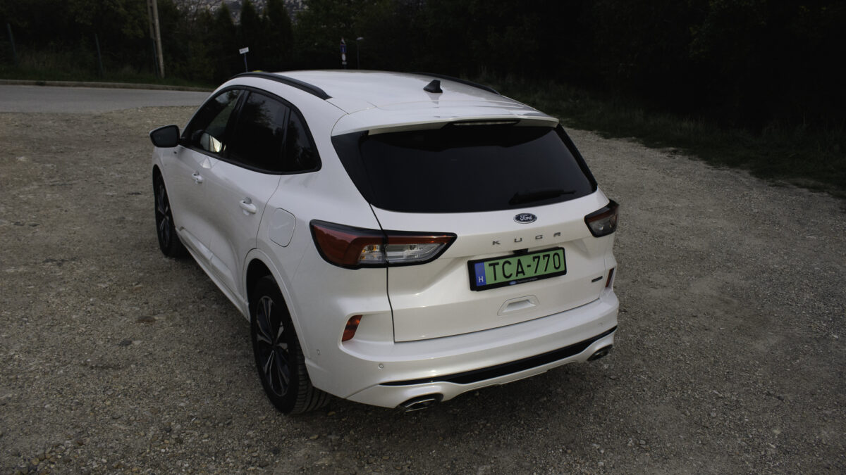 FORD KUGA