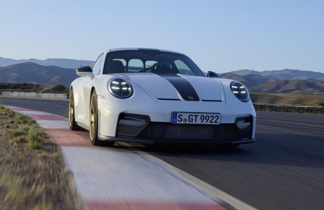 510 lóerővel csábít az új Porsche 911 GT3