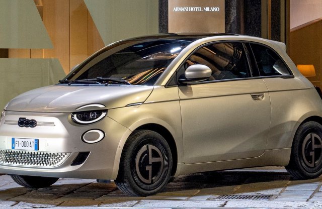 Nem eléggé divatautó a Fiat 500e? Akkor itt van Armani logóval!