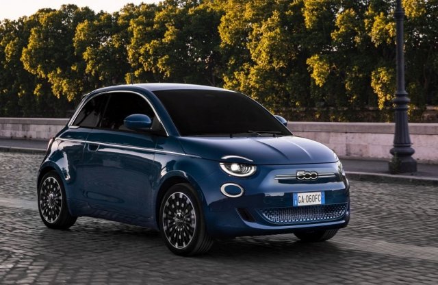 Tavares szerint a marketingesek hibája, hogy nem fogy a Fiat 500e