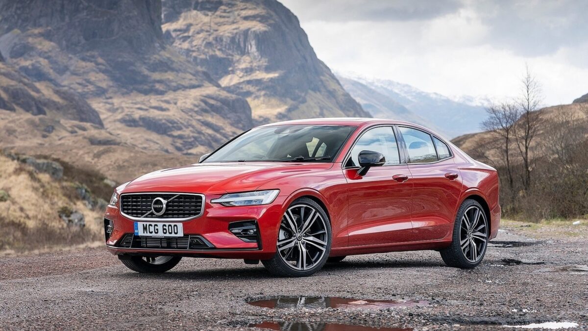 VOLVO S60