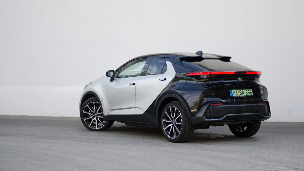 TOYOTA C-HR