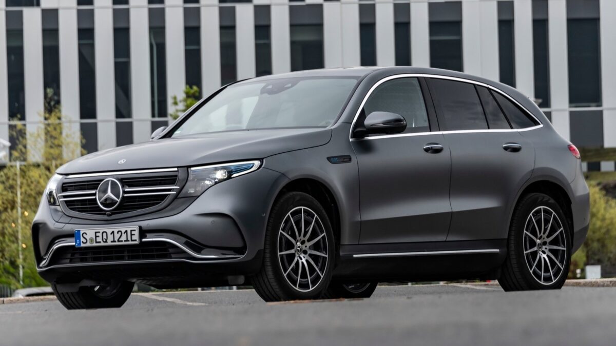 MERCEDES-BENZ EQC