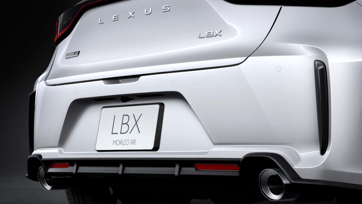 LEXUS LBX