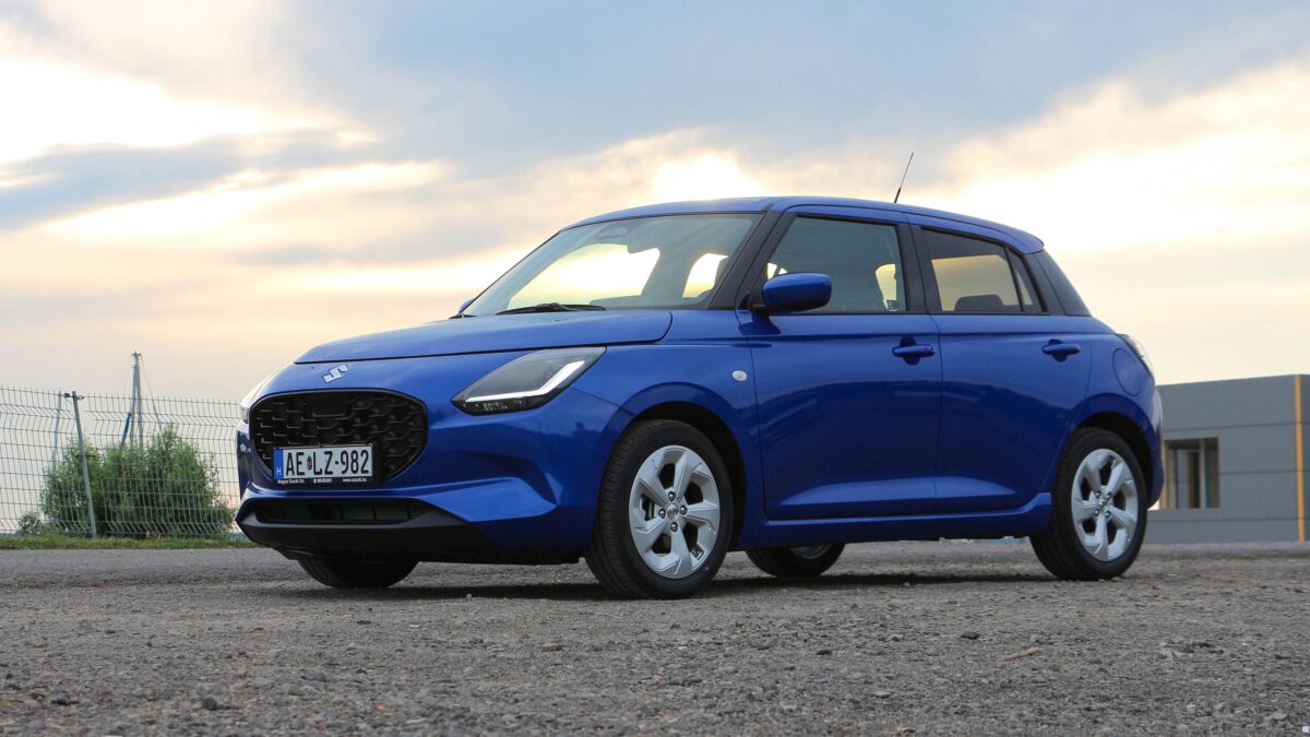 SUZUKI SWIFT