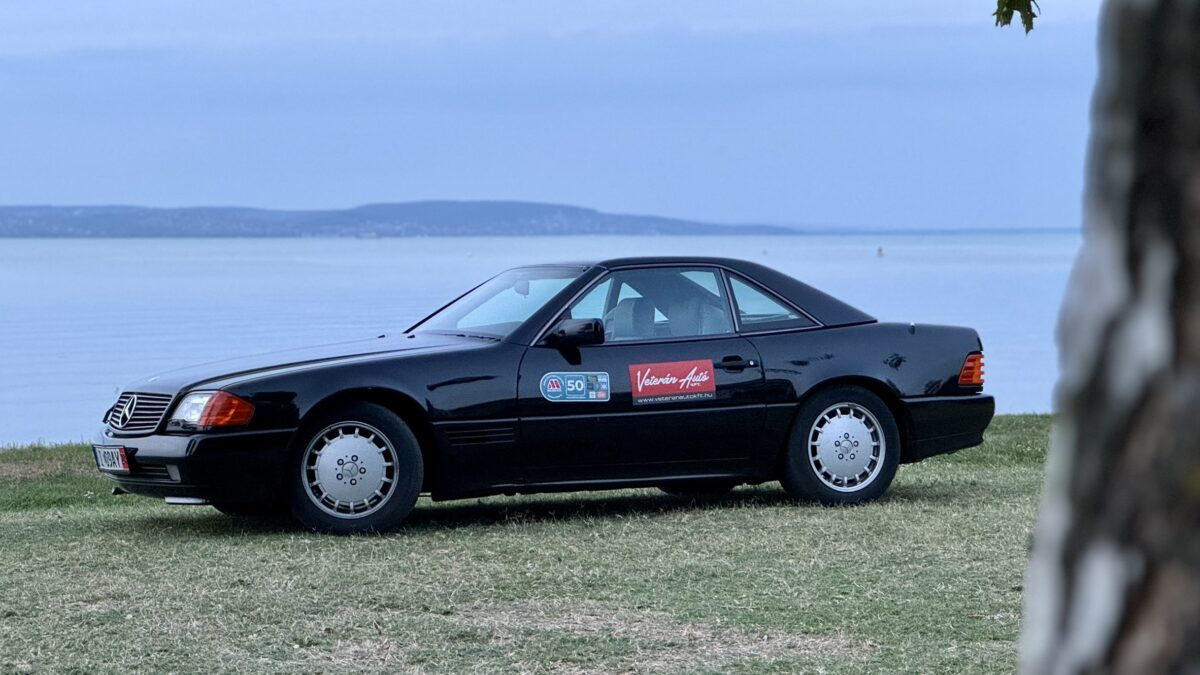 MERCEDES-BENZ SL-OSZTÁLY