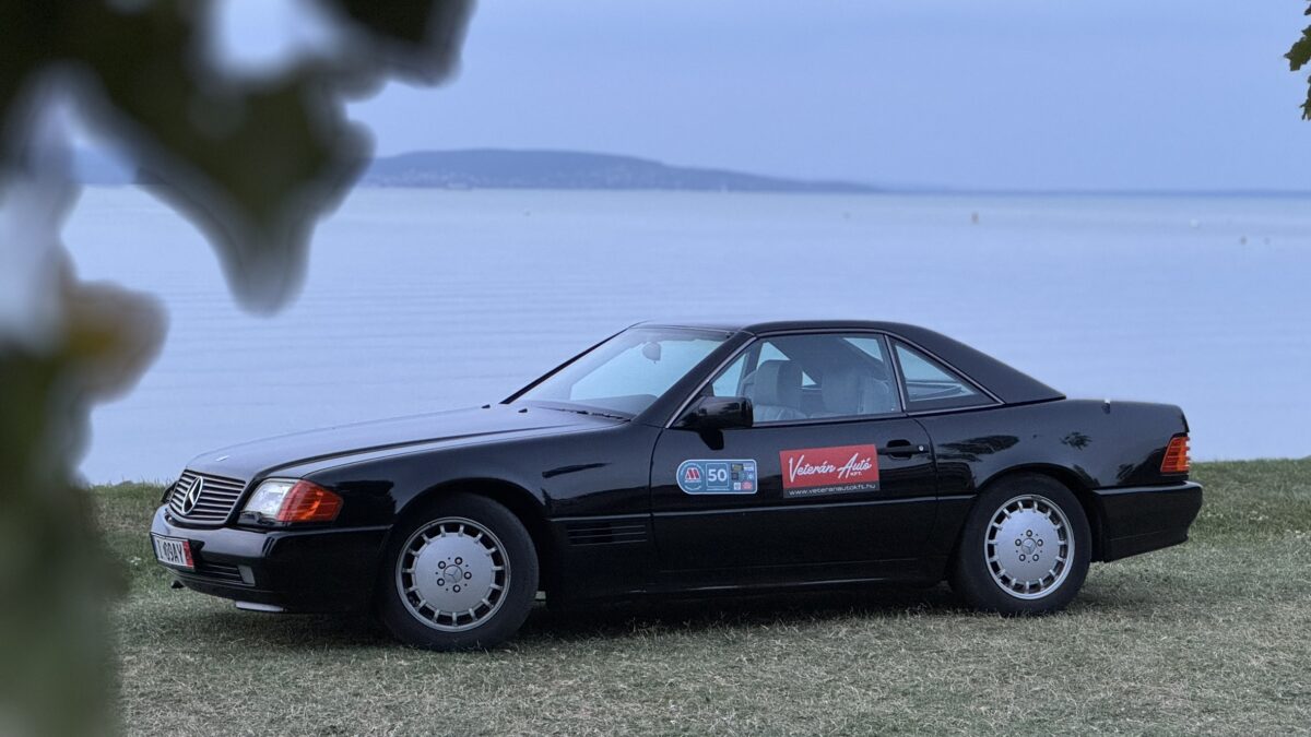 MERCEDES-BENZ SL-OSZTÁLY