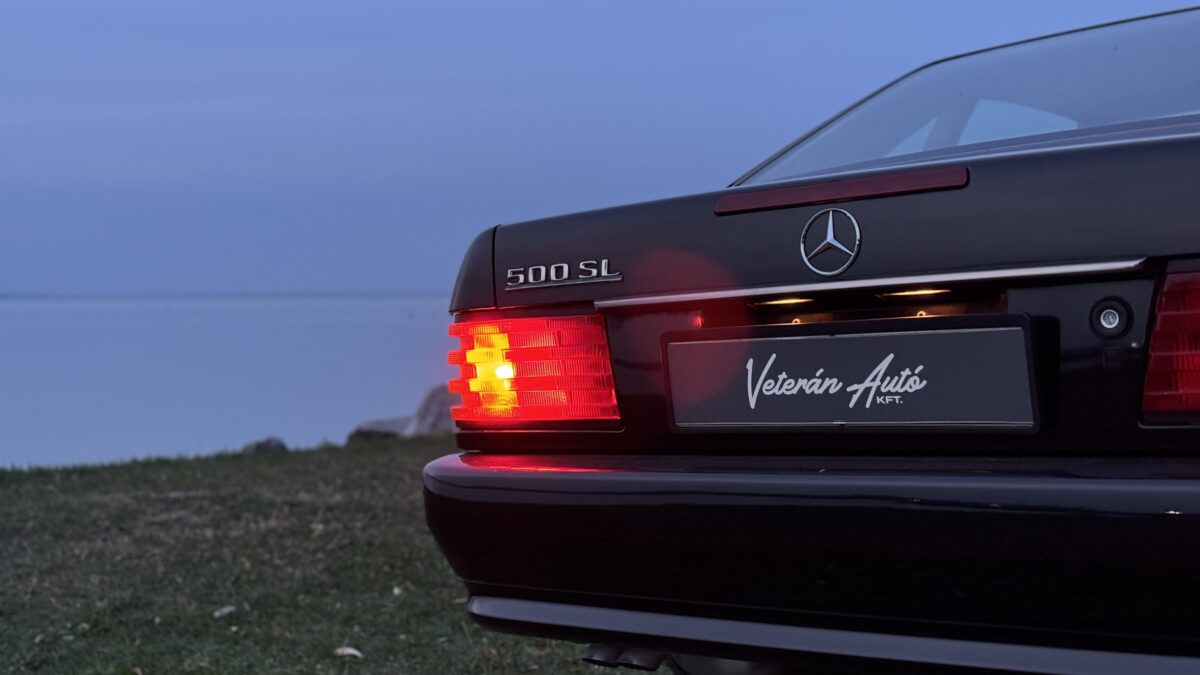 MERCEDES-BENZ SL-OSZTÁLY