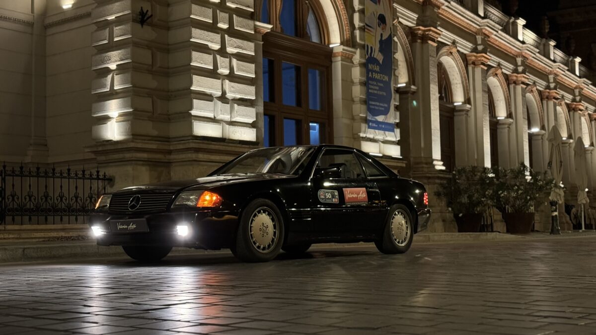 MERCEDES-BENZ SL-OSZTÁLY