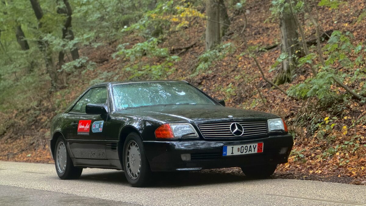 MERCEDES-BENZ SL-OSZTÁLY