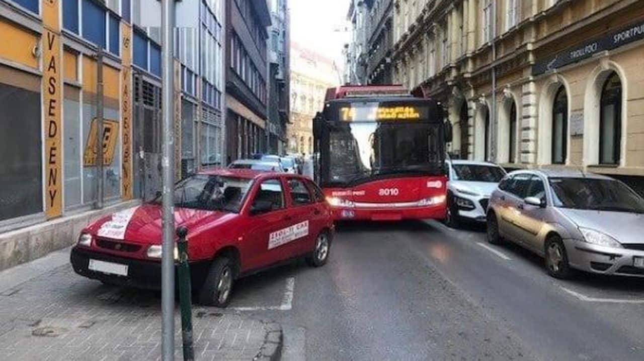 Tényleg újabb budapesti utcákból száműzhetik az autókat?