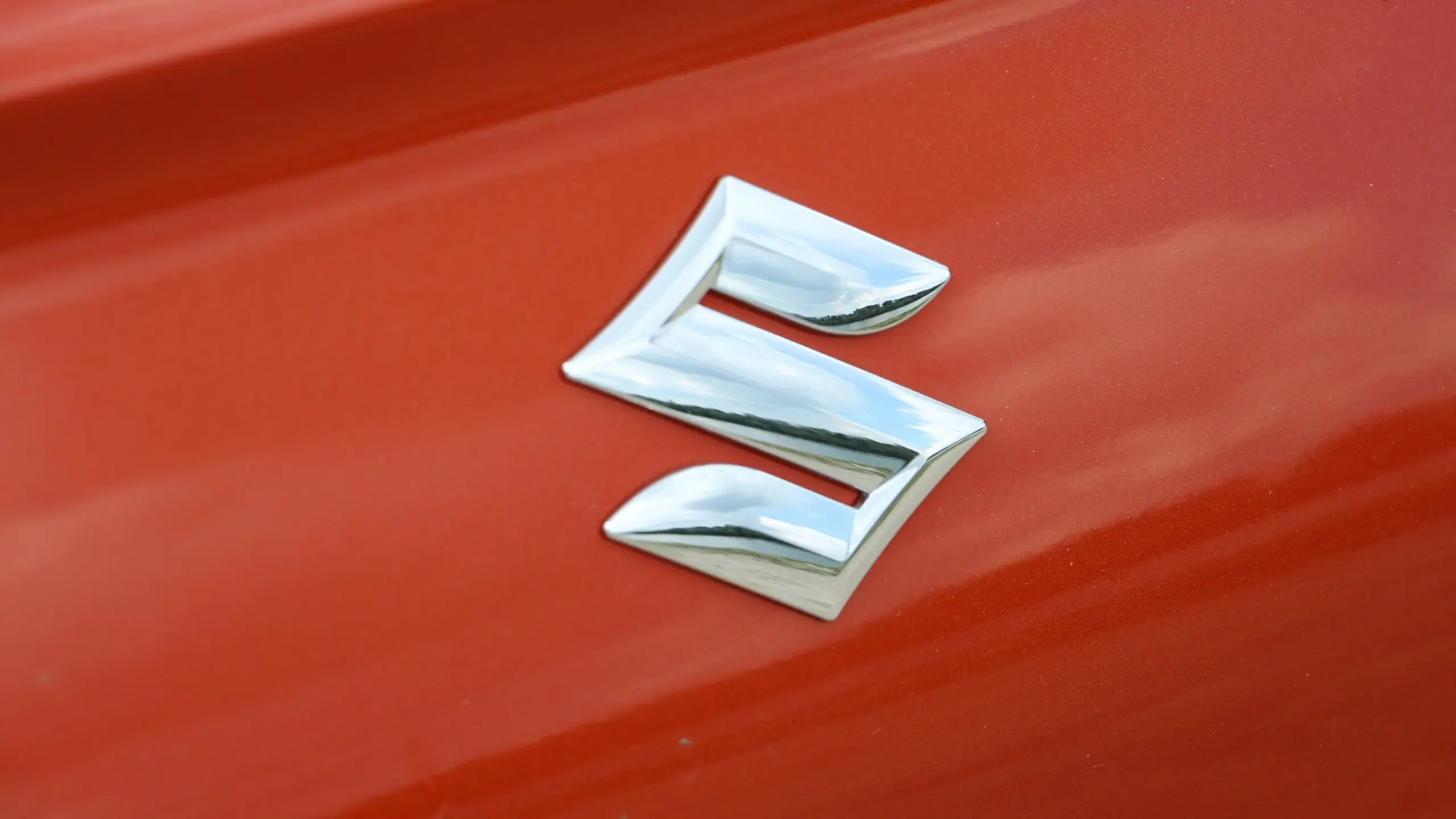 Mi lehet a baj a Suzukinál? Határozatlan ideig nem szállítanak ebből a típusból!